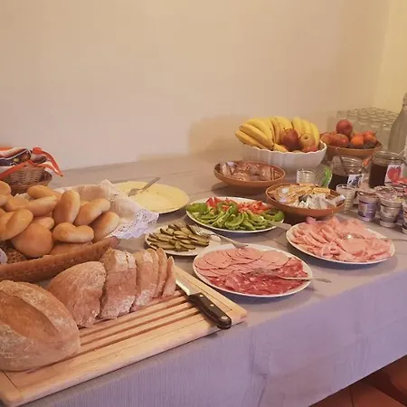 Vidmar, Lesce-bled Frühstückspension *