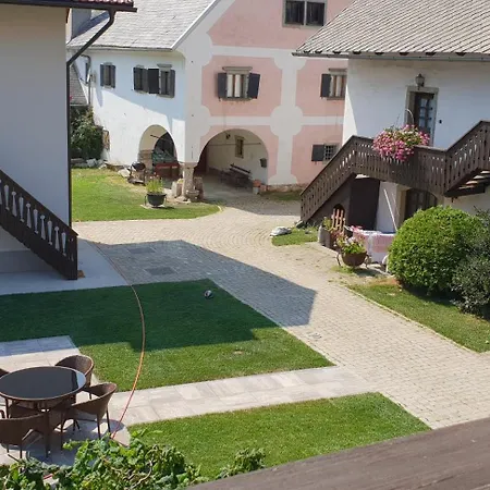 Bed & Breakfast Vidmar, Lesce-bled Lesce (Upper Carniola)