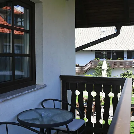 Nočitev z zajtrkom Vidmar Near Bled - Vidmar Lesce (Upper Carniola)