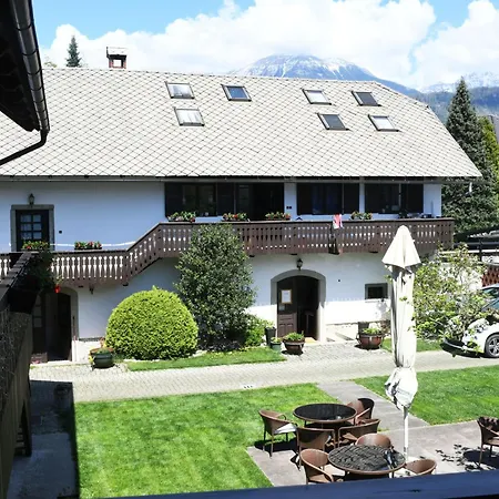Vidmar, Lesce-bled Frühstückspension