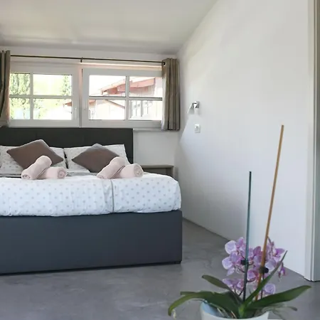 Bed & Breakfast Vidmar, Lesce-bled