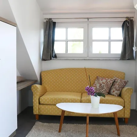 Vidmar, Lesce-bled Bed & Breakfast Lesce (Upper Carniola)