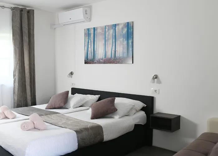 Vidmar Near Bled - Vidmar Bed & Breakfast 3*