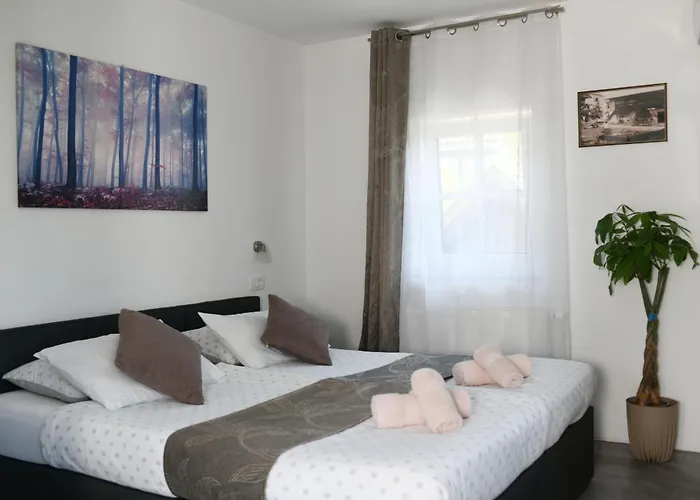 Vidmar Near Bled - Vidmar Lesce (Upper Carniola)