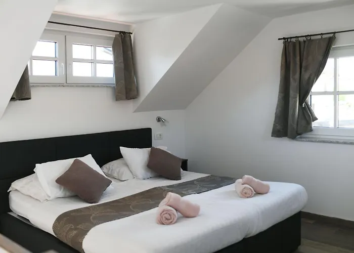 Vidmar Near Bled - Vidmar Bed & Breakfast 3*